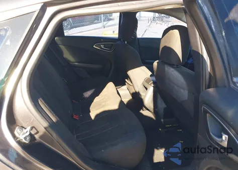 2015 Chrysler 200 Limited z USA, uszkodzony, nr VIN 1C3CCCAB3FN748263